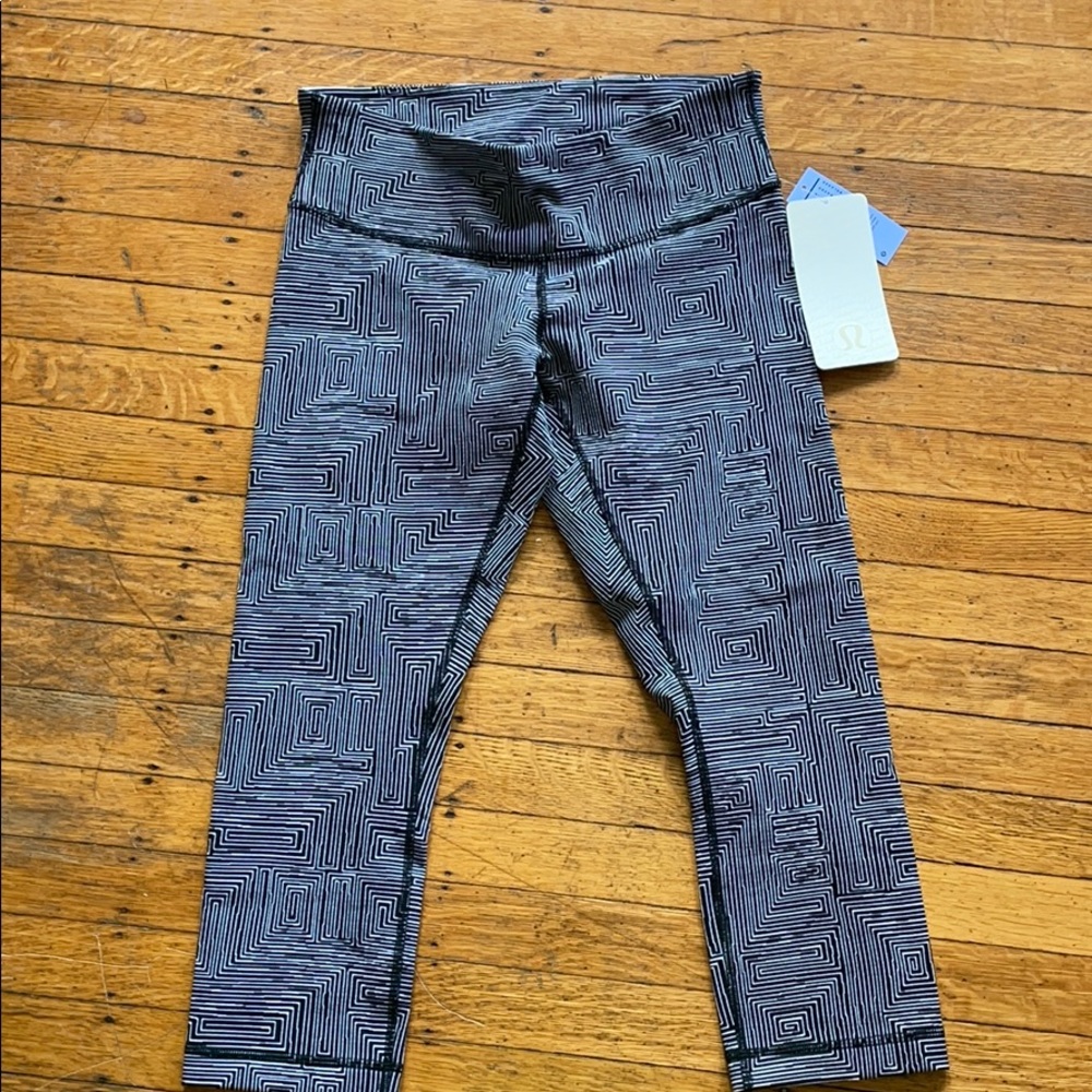 Lululemon wunder under crop